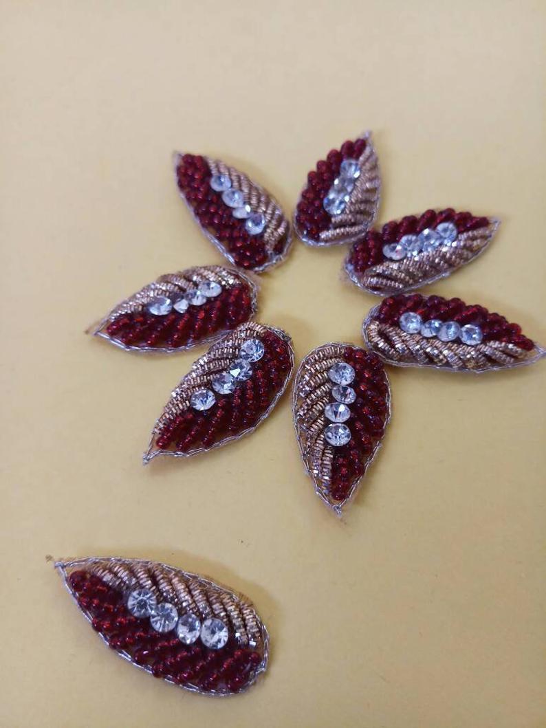 Lovetholy® (Pack Of 25Pcs) 2x1cm Leaf Applique Patches (L-22) - Image 2