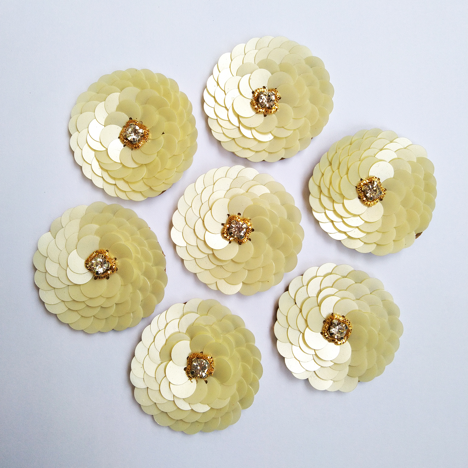 Lovetholy® (Pack Of 10Pcs) 4cm Flower Applique Patches (L-84)